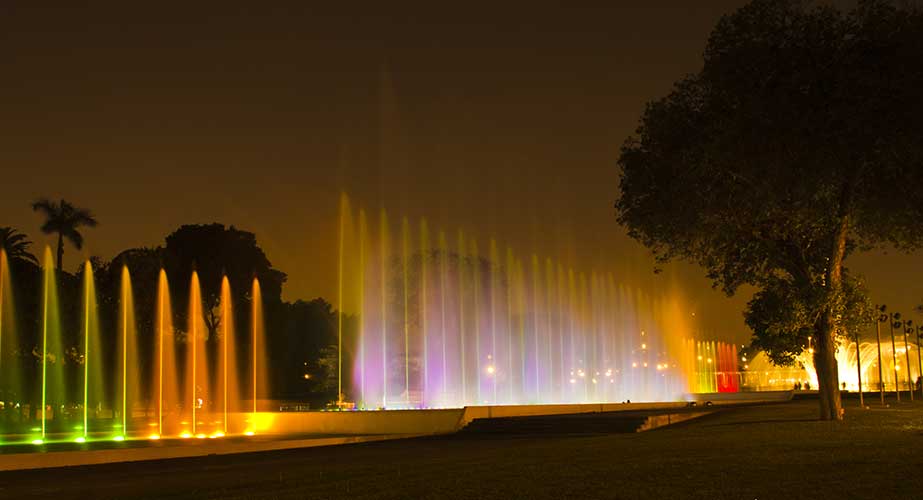 Day 2: COLORFULL NIGHT