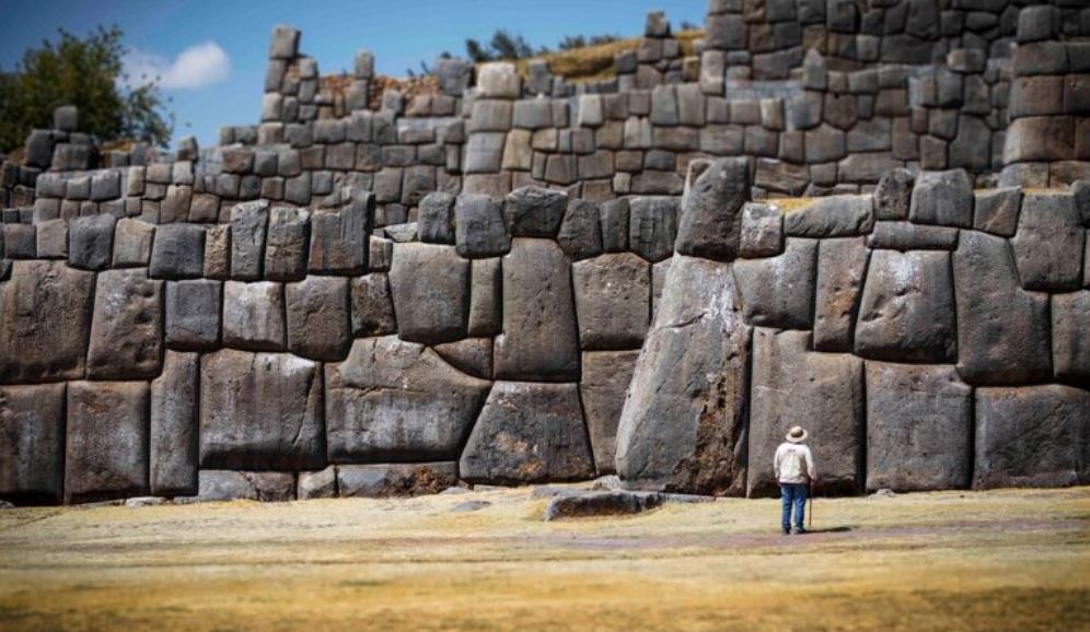 Day 7: Cusco - City tour - Qoricancha - Sacsayhuaman