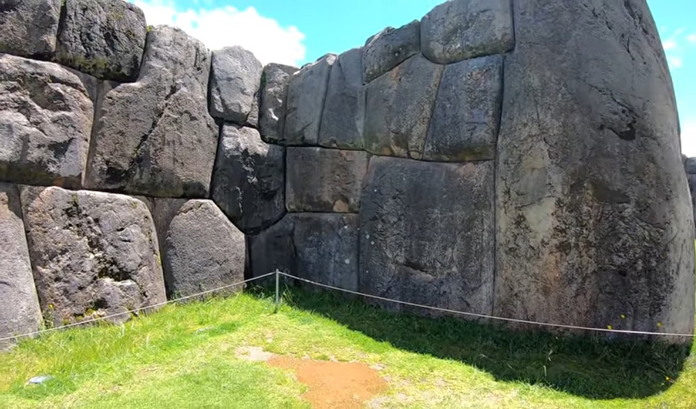 Day 11: Cusco: City Tour - 4 Nearby Ruins